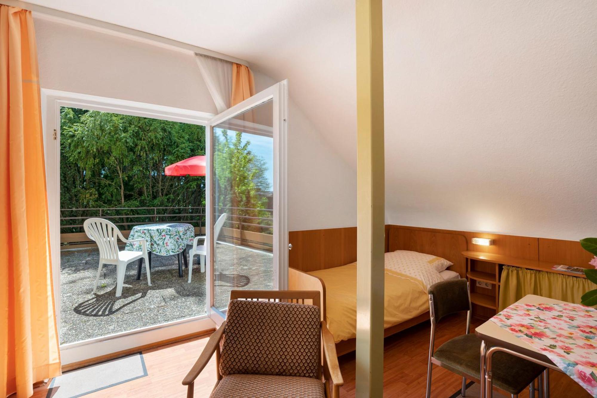 Gaestehaus Hirzel Bad Wildbad Kültér fotó